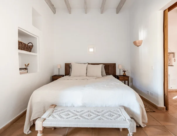 Double room in Mallorcan Finca